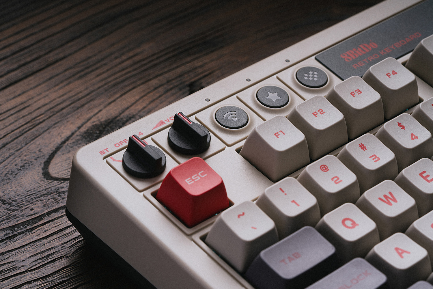 8Bitdo Retro Mechanical Keyboa - đánh giá và giá Retro Gaming Android